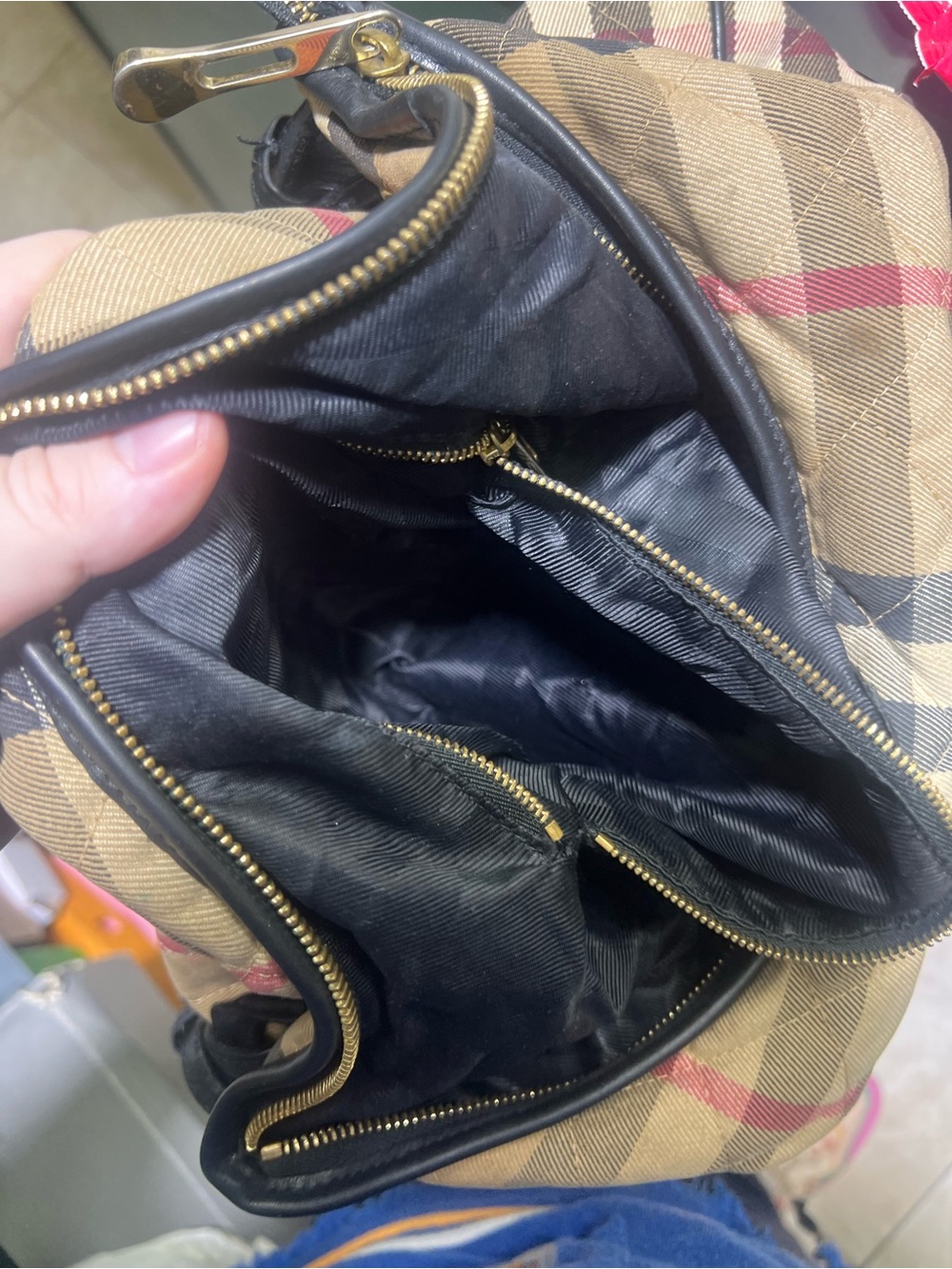 Burberry Beige Check Shoulder Bag with Black Leather Trim and Red Accent - Picture 11 of 15